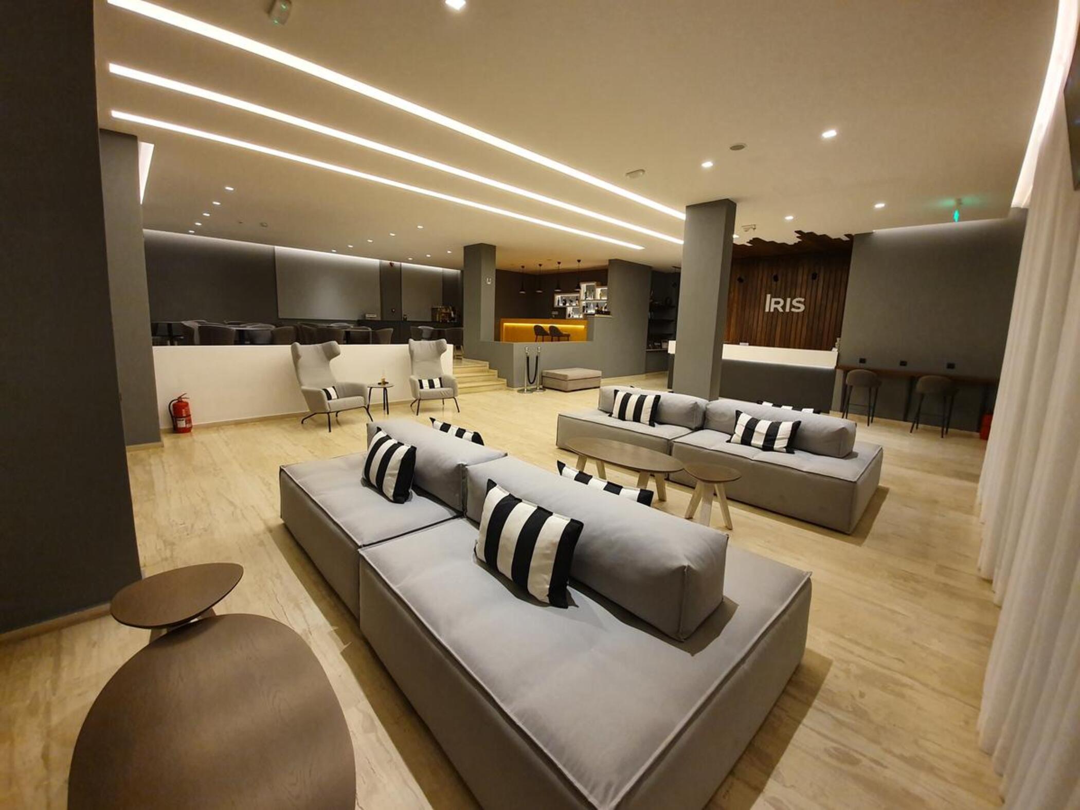 Iris Hotel ซาลิดี ภายนอก รูปภาพ